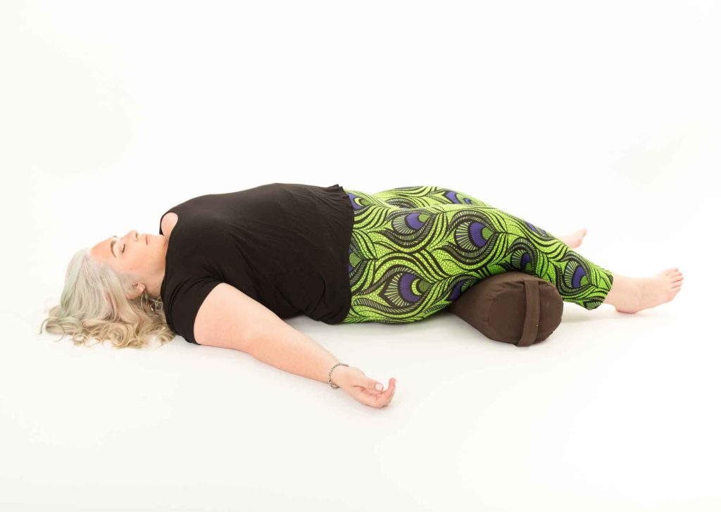 6 Yoga Poses for Curvy Beginners