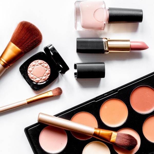 Business Tips: How To Start Your Own Cosmetic Line