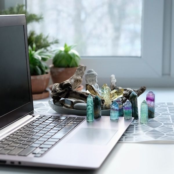 Ways To Make Your Home Office More Calming and Healing