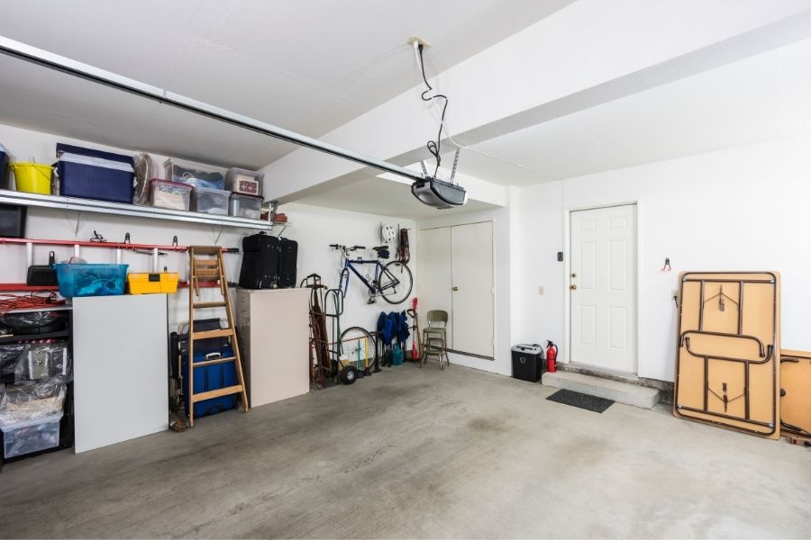 Simple Guide to Spring Cleaning Your Garage
