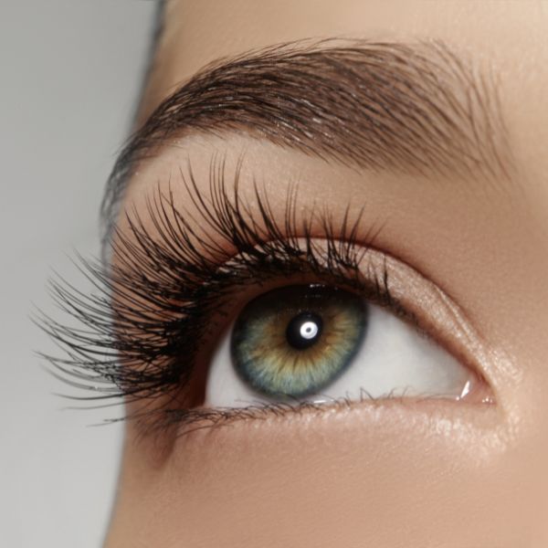 5 Essential Aftercare Tips for Lash Extensions
