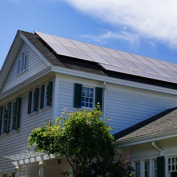 4 Signs It’s Time for Your Household To Go Solar
